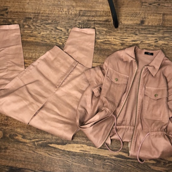 Two Piece Linen Set - Picture 9 of 11